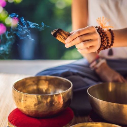 Emptying the Mind_ Destress and Clear Your Mind for a Better Life